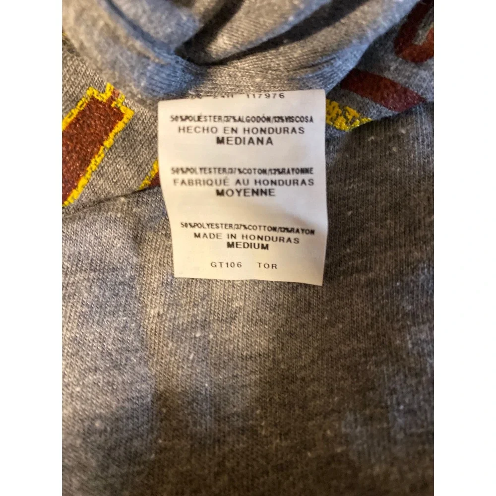 Rivalry Threads UMD Bulldogs Minnesota Duluth T-Shirt Mens Med Gray Heather 0450
